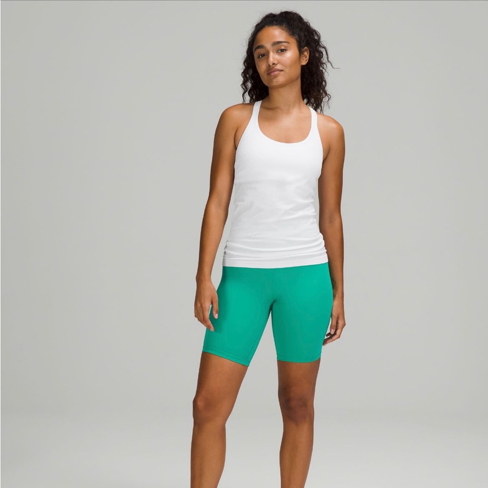 Lululemon Ebb to Street Tank top in white size 4